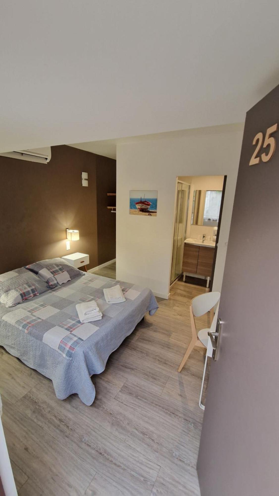 Au Valery Hotel 2*